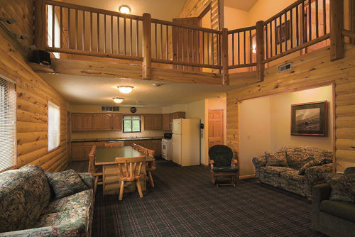 Mcquoid'S Inn And Event Center Isle Exterior foto